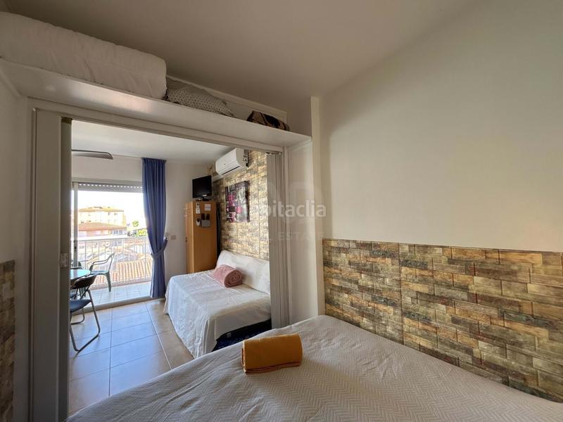 Foto 23b5075b-3112-4729-8a46-a27b4586ed6d. Pis a calle punta prima 6 6 a Santa Margarida Roses