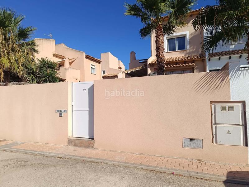 Foto 17cd4558-4507-4275-8561-ed667a402fb1. Casa bifamiliare con piscina in Fortuna