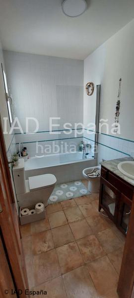 Foto 38b64efd-3a5a-4a38-a1ad-e66217cc8f51. Casa bifamiliare con piscina in Fortuna