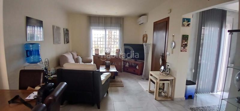 Foto c7f381c2-94a4-48fc-9d4b-64f3291ea08d. Casa bifamiliare con piscina in Fortuna