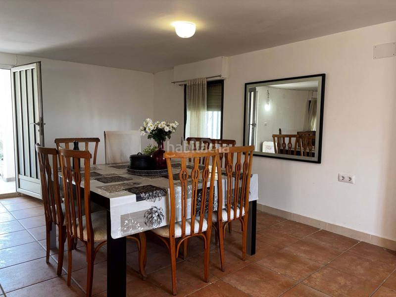 Foto e3572325-a5e6-48f4-b338-c4c9bd37ef0b. Casa con parcheggio piscina in Agullent