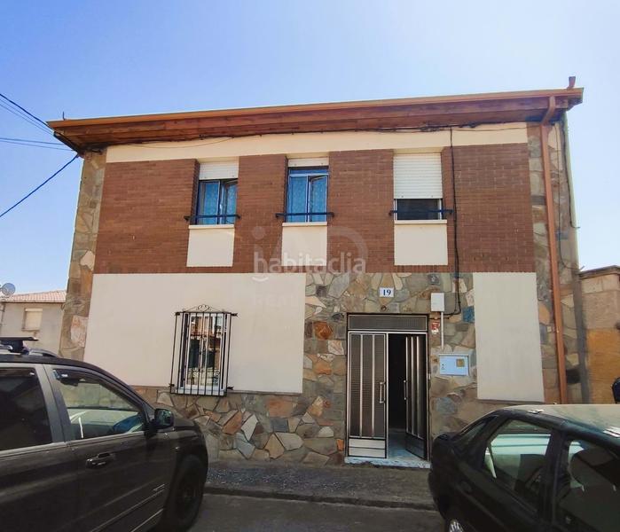 Foto 819791e2-3918-4366-8e60-5252167f2f7b. Edifici a San Justo de la Vega