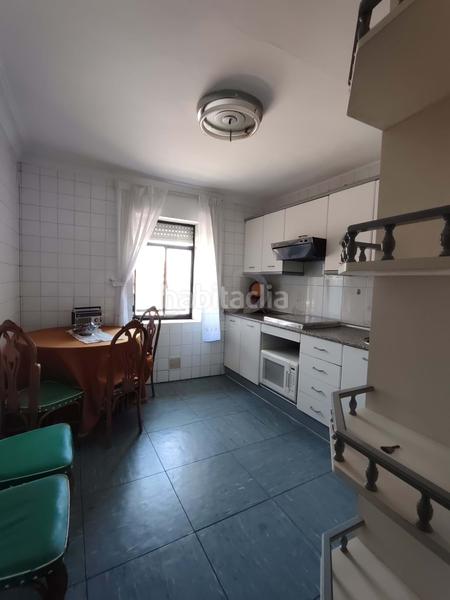 Foto d4bd2e8e-5e53-42bf-8a1d-b1ca85c9ec56. Edifici a San Justo de la Vega