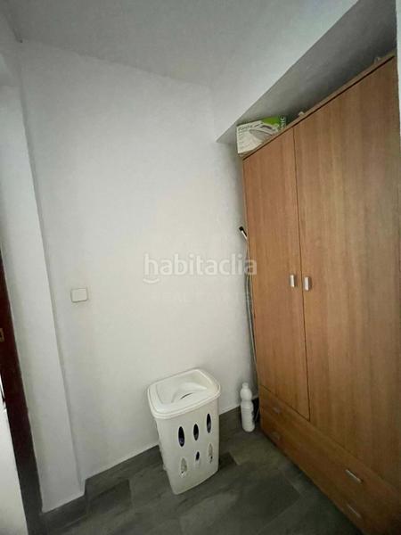 Foto f676e53a-3245-41d9-9075-3d05a13b9626. Pis amb calefacció a Barrio del Nervión Sevilla