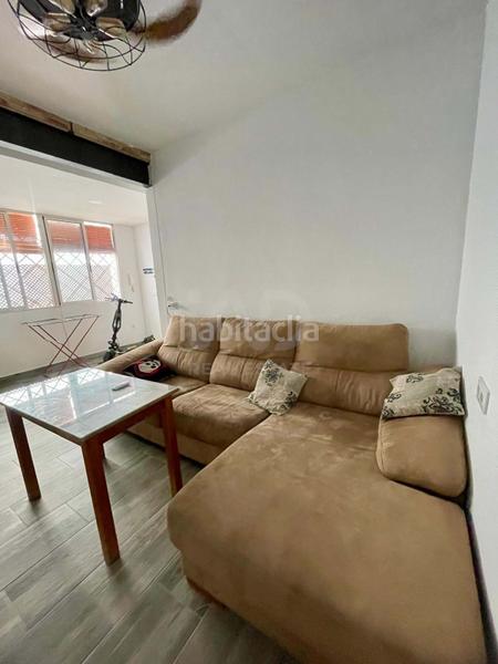 Foto e0ae4c53-b7d6-452a-9f5e-06633e128716. Piso en Barrio del Nervión Sevilla