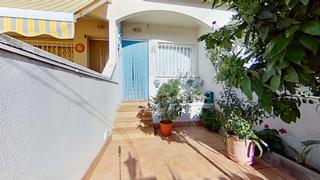 Casa aparellada a Els Masos - Els Garrofers