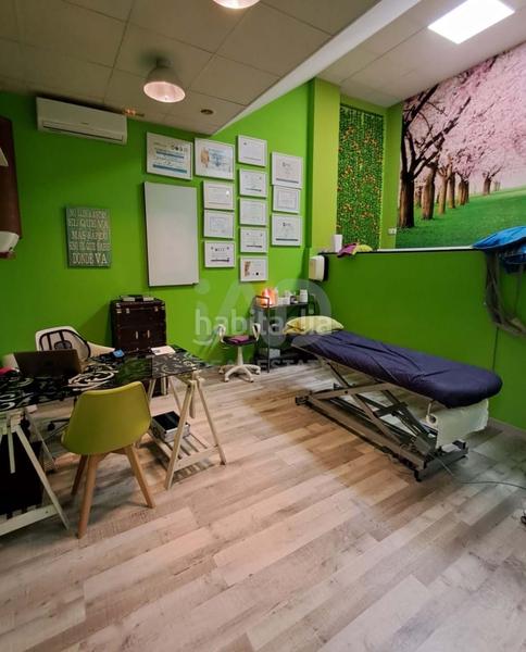 Foto b793516a-aa23-475a-9017-a55cbc93bf9c. Alquiler local comercial en avenida avenida cardenal francisco alvarez 20 20 en Alicante