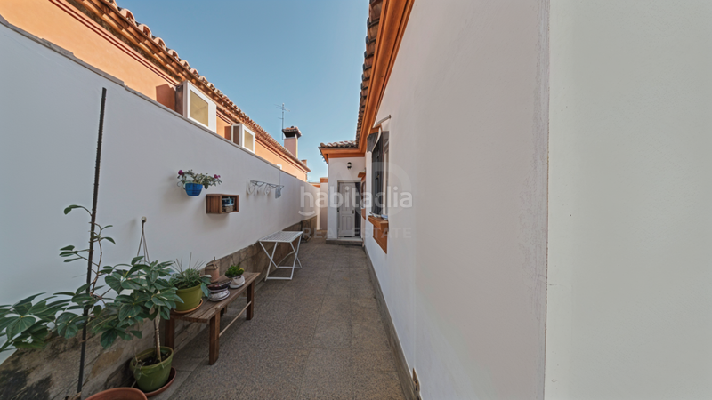 Foto 34b6f78e-c94f-437f-8145-ec67ec8d94ad. House with heating pool in Los Gallos Chiclana de la Frontera