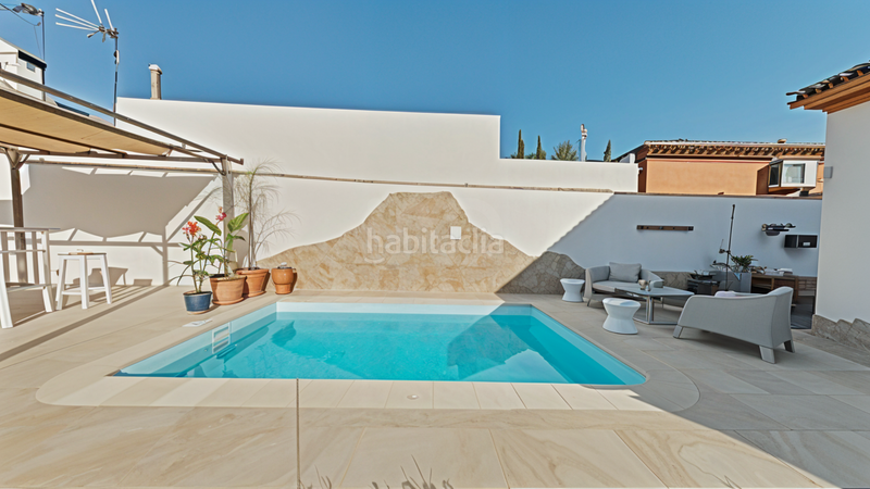 Foto e5867298-35c8-49ee-8905-1b18b08e3f00. House with heating pool in Los Gallos Chiclana de la Frontera