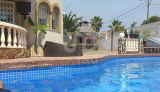 Casa  Calle rovello 230 230