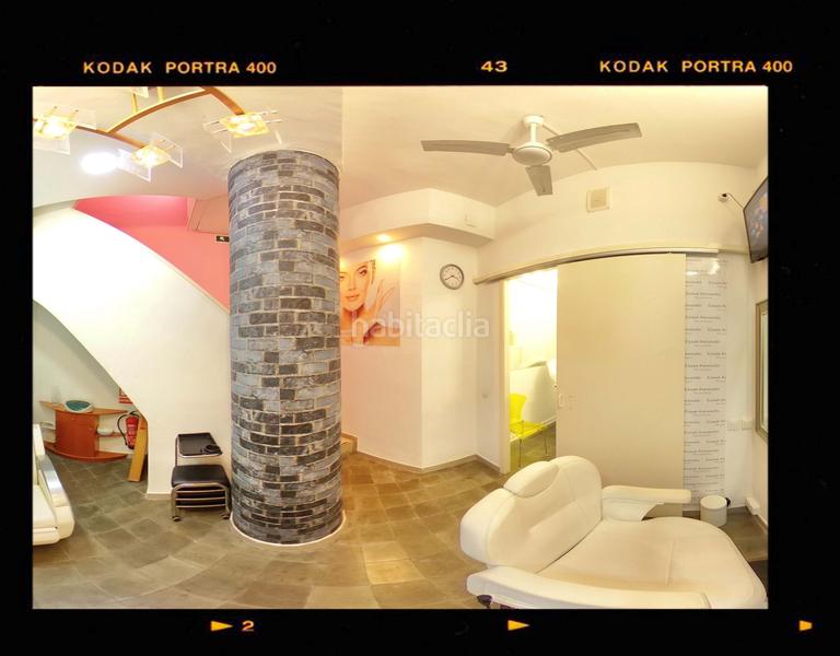 Foto 092f67a8-341b-4a81-bfcb-3f370c428503. Traspaso local comercial en calle sepulveda 60 60 en Barcelona