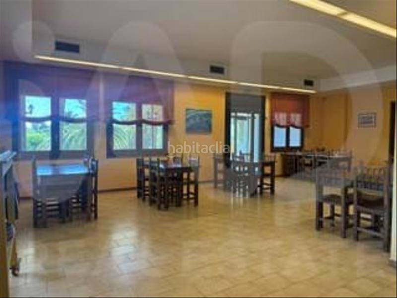 Foto c110c543-114e-4d40-8f3c-76168d3fcf58. Gebäude in Perelló (El)