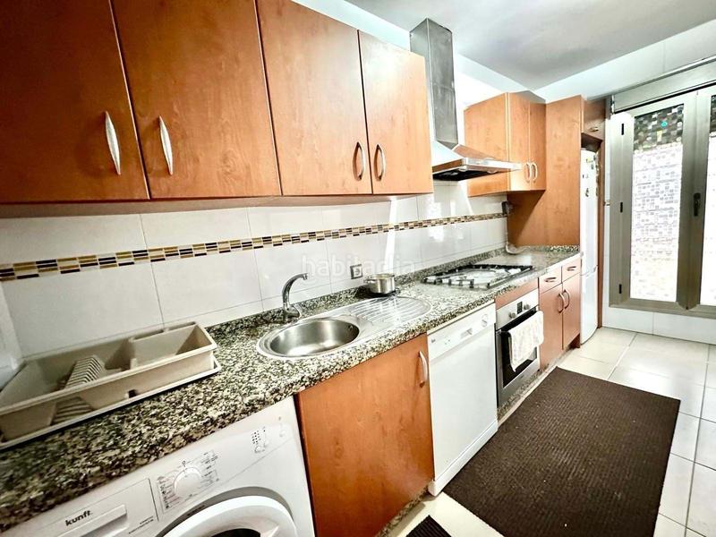 Foto bc050429-da81-41bd-b44b-770b009a488d. House with heating parking in Lepe