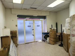 Locale commerciale in Calle de Pamplona Escudero 13 13