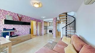 Zweistöckige Wohnung in Deltebre