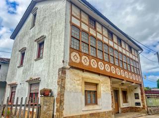 Gebäude in Pillarno