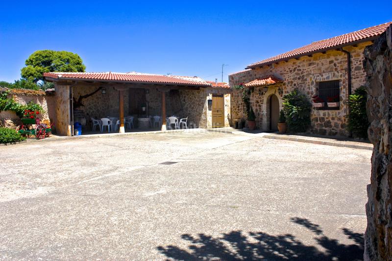 Foto c2800105-a4bc-419f-aa7f-44e9c6a0985b. Geschäftsraum in carretera st colomba 26(8) 26(8) in Astorga