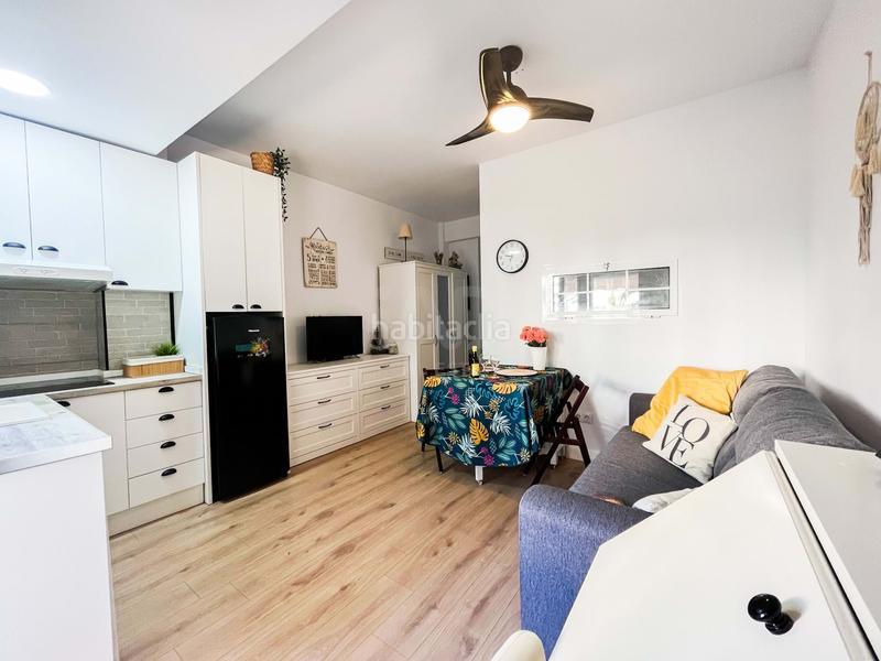 Foto 999023c7-f4de-47e1-b5bc-3e19d4fea779. Etagenwohnung mit heizung in La Colina Torremolinos