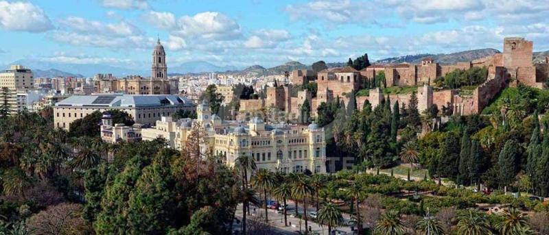 Foto 9b7ab031-7e01-49b0-956b-679e12e5e4e5. Piso en La Colina Torremolinos