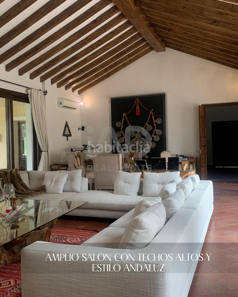 Foto 31f641cd-4b34-4c23-8cc4-e80a8a92d6ca. Chalet avec chauffage piscine dans Sotogrande alto Sotogrande