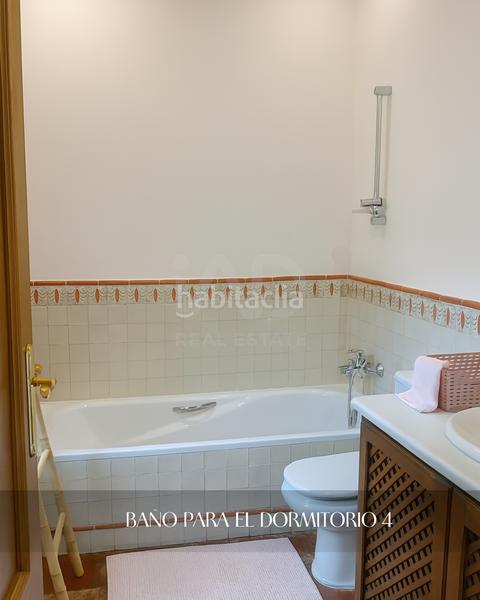 Foto cd9e1193-604f-47c6-b14d-ff86853eda0b. Chalet avec chauffage piscine dans Sotogrande alto Sotogrande