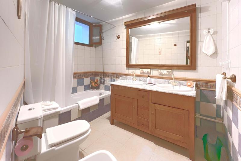 Foto 9548fc91-392a-49a0-a67c-8d12d6fdb28b. Edificio en Granja de Torrehermosa