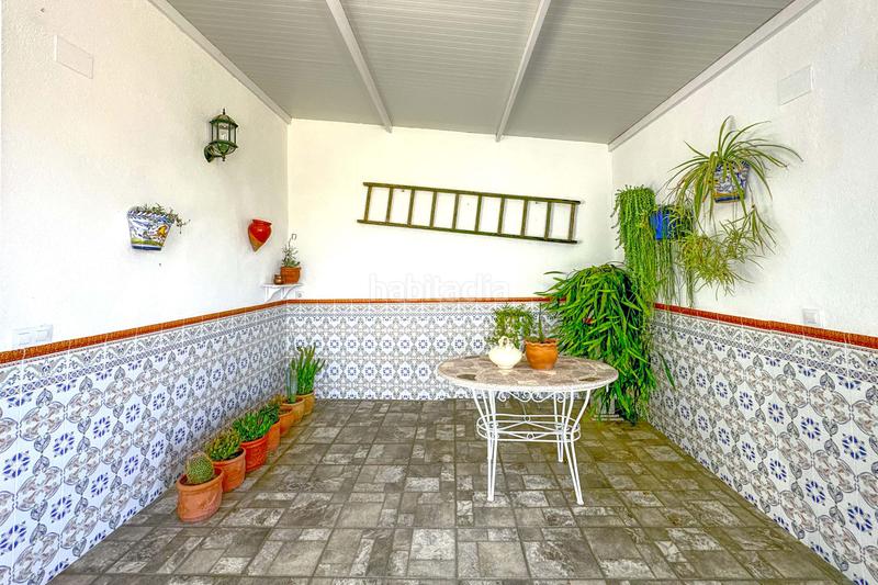 Foto f15717ed-fc46-470c-8348-9dbebf4ef7e9. Edificio en Granja de Torrehermosa