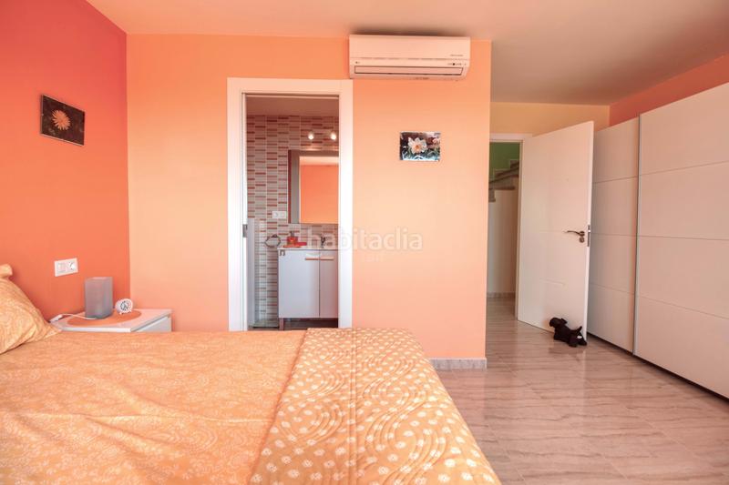 Foto d15b9733-2cf9-48eb-8644-82c76eaa58aa. Chalet en Albatera