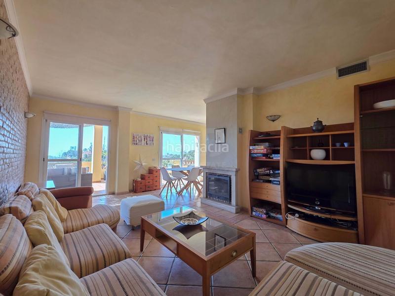 Foto 90314f2e-6d9b-4e1d-9c19-1186e0ee0f72. Dúplex amb calefacció aparcament piscina a Cerrado de Calderón - Hacienda Paredes Málaga