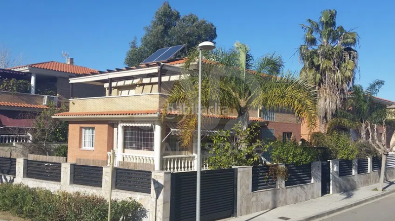 Foto dfd8c510-970d-475e-be76-47f3fbf20a63. Haus mit parking in Mas de Clariana Cambrils