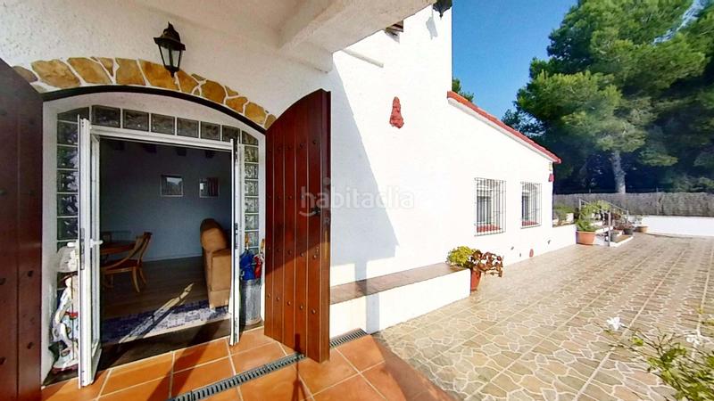 Foto 6f9f8d84-3e6b-4523-88a9-cede6cefc6ec. Casa amb calefacció aparcament piscina a Nou Vendrell Vendrell (El)