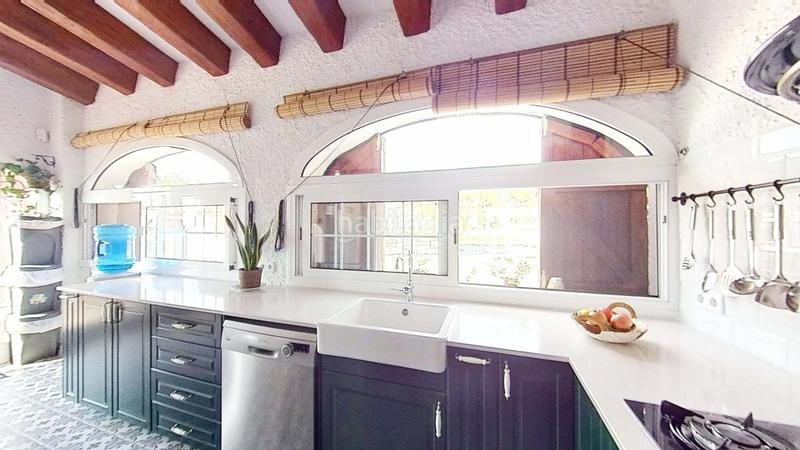 Foto a622121d-9f5d-4ca9-8f24-40d3a2fb7619. Casa amb calefacció aparcament piscina a Nou Vendrell Vendrell (El)