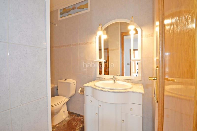 Foto 393f2672-8862-4b65-8d0d-55044b4043b1. Maison avec parking dans Sax