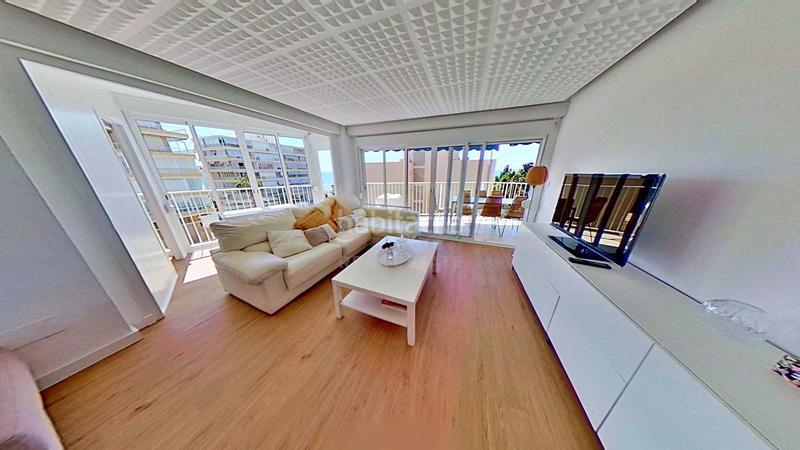 Foto dfdde91e-b55f-4873-9ef6-b52011f4ba0b. Flat in avenida avenida jaime i el conquistador 22 22 in Campello (el)