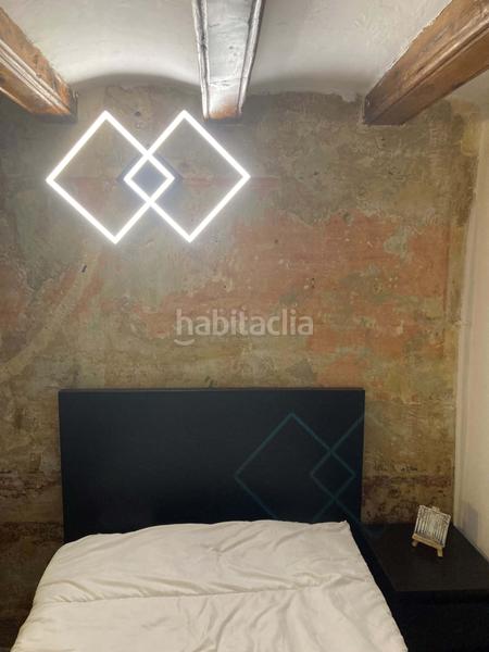 Foto 0babd051-e867-4013-b346-f192ae48e456. Duplex dans Raval Barcelona
