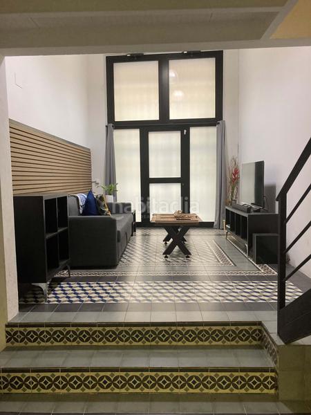 Foto 2c22fd8c-4b39-470d-82cb-4d5e38d1e5cb. Duplex dans Raval Barcelona