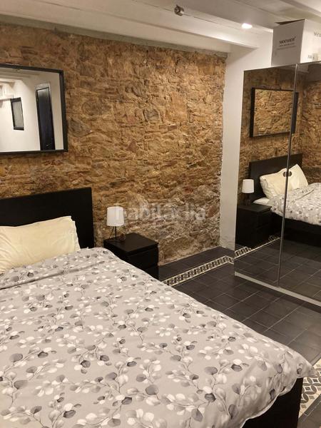 Foto 2e246072-2699-4a36-a043-af390fa18555. Duplex dans Raval Barcelona