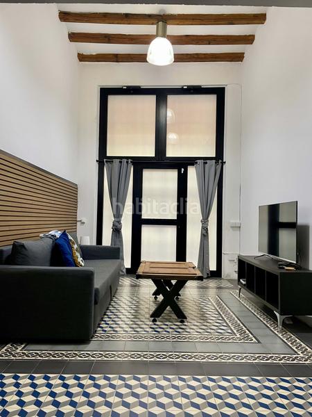 Foto 8d25a712-d2e5-4a94-b0c7-77cdbd2f8f66. Duplex dans Raval Barcelona