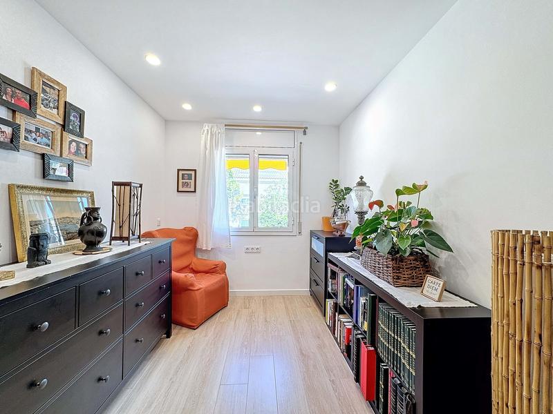 Foto c017f789-d6b3-4621-8074-4c0c93d1fb80. Pis a calle avellaners 6 6 a Alella