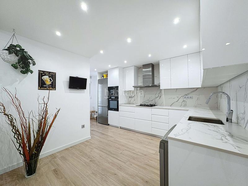 Foto f6ef9d64-f5bd-4059-9e92-5ce173dcd167. Pis a calle avellaners 6 6 a Alella