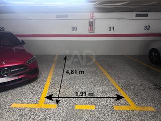 Parking coche en Calle pablo iglesias 14