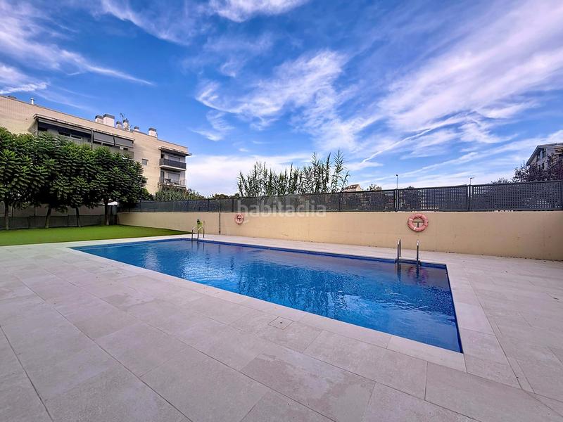 Foto 2d65c1e9-b309-4ce8-b752-cb537cdb811f. Flat with heating pool in Lledoner Granollers
