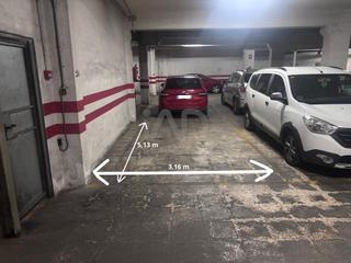 Car parking in Calle Francisco Verdú 12