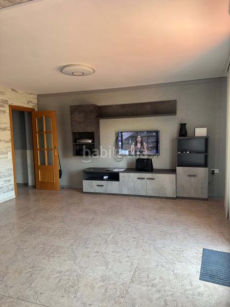 Foto a2fa5cca-5e5d-4465-a402-05308e47f75b. Attique avec parking dans Puigfred Badalona