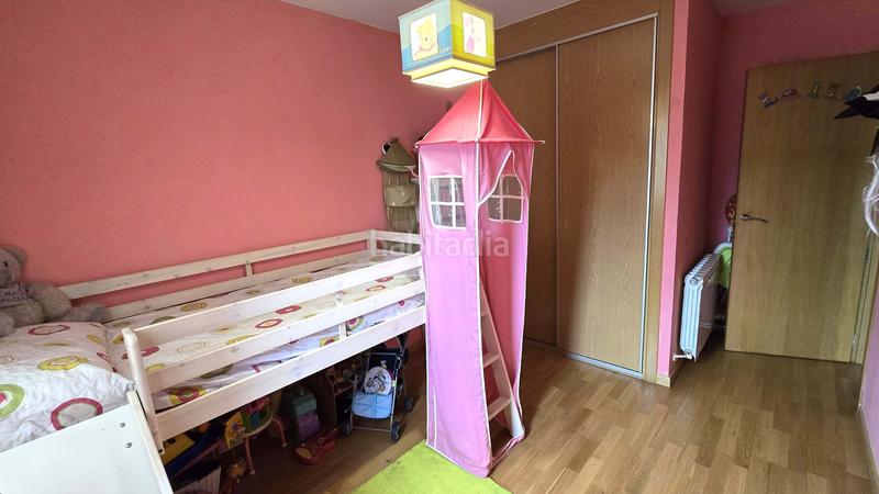 Foto 68552070-6db7-43e9-8fd2-c04f05a182d5. Haus in calle pablo picasso 25 25 in Pioz