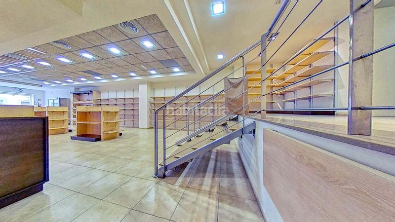 Foto eeb9c762-f31b-4e9f-abf8-c55e7c7776da. Local commercial dans calle alfred nobel 26 26 dans Villarreal / Vila - real