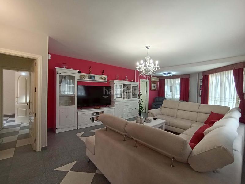 Foto 4dea8faa-6b00-49e3-acfd-384417f75a3a. Haus in Meco pueblo Meco