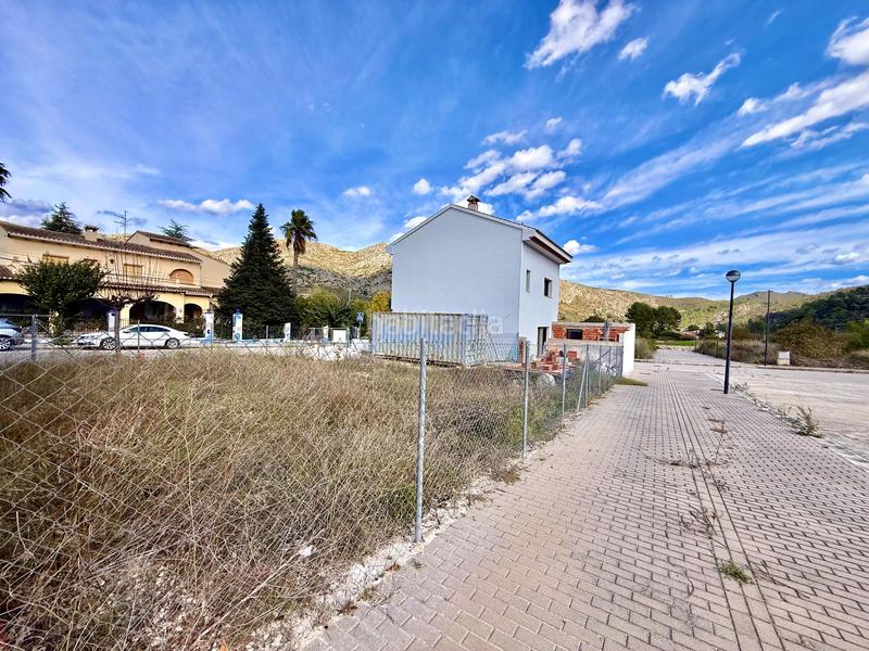 Foto a36324a5-7579-4a88-ba60-88f36c322e92. Terreno residencial en Vall de Ebo