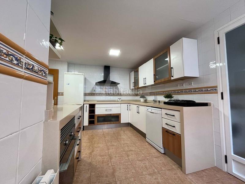 Foto b0d2cf1e-f277-4d8c-a530-b01f6d5142ff. Àtic amb calefacció a Hospital - Plaza del Real Castellón de la Plana