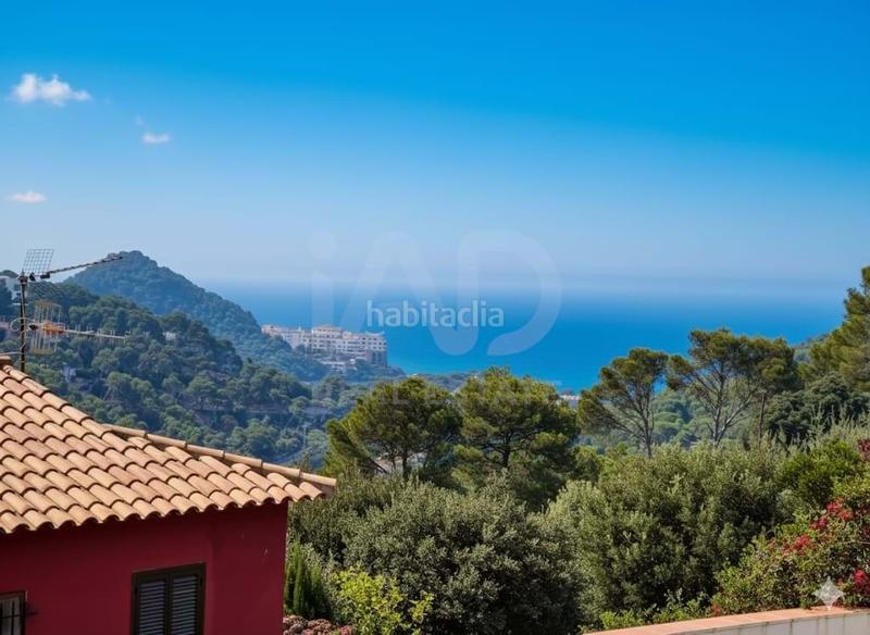 Foto 34ef7736-e68e-4427-87cd-7eff43446a2a. Casa bifamiliare con riscaldamento parcheggio piscina in Begur